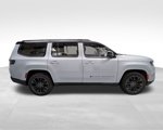 New 2023 Jeep Grand Wagoneer Series II image 4