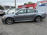 Used 2018 Volkswagen Passat 2.0T R-Line image 6