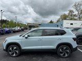 New 2025 Volkswagen Taos SE image 6