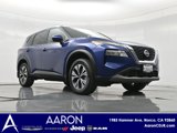 Used 2023 Nissan Rogue SV image 2