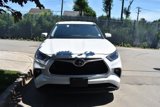 Used 2024 Toyota Highlander LE image 3