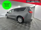 New 2025 Chrysler Pacifica Select image 6