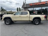 Used 2018 Toyota Tacoma TRD Off-Road w/ Technology Package image 4