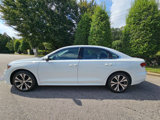 Used 2021 Volkswagen Passat 2.0T SE image 2