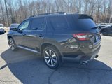 New 2025 Honda Pilot Touring image 3