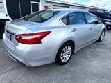 Used 2016 Nissan Altima 2.5 S w/ Power Driver Seat Package image 5