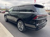 New 2025 Lincoln Navigator Reserve image 5