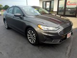 Used 2020 Ford Fusion SE image 2