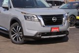 New 2025 Nissan Pathfinder Platinum image 3