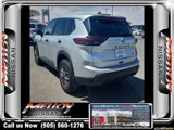 Used 2025 Nissan Rogue S image 3