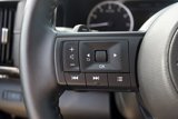 Used 2025 Nissan Pathfinder SV image 4