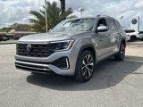 New 2025 Volkswagen Atlas SEL Premium R-Line image 2
