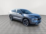 Used 2022 Mitsubishi Outlander SEL Black Edition image 3