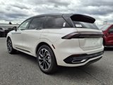 New 2025 Lincoln Nautilus Reserve image 4