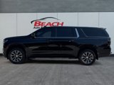 Used 2022 Chevrolet Suburban LT w/ Luxury Package image 3