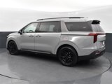 New 2025 Kia Carnival SX Prestige image 5