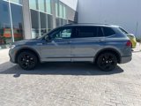 Certified 2024 Volkswagen Tiguan SE R-Line image 2