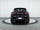 Certified 2019 Porsche Macan image 6