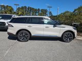 New 2025 Lincoln Aviator Reserve w/ Equipment Group 201A image 3