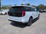 New 2025 Ford Expedition Platinum image 3