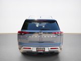 New 2025 Nissan Pathfinder Platinum image 3