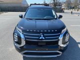 New 2025 Mitsubishi Outlander SE image 3