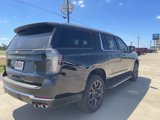 New 2025 Chevrolet Suburban Premier image 4