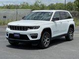 Used 2024 Jeep Grand Cherokee Limited w/ Luxury Tech Group II image 3