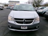 Used 2018 Dodge Grand Caravan SXT image 2