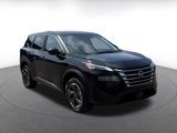 Used 2024 Nissan Rogue SV image 3