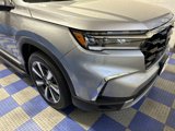 New 2025 Honda Pilot Touring image 3