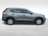 Used 2016 Nissan Rogue S image 2