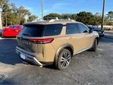New 2025 Nissan Pathfinder Platinum image 3