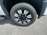 New 2025 GMC Sierra 2500 Denali w/ Denali Reserve Package image 3