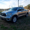 Used 2012 Toyota Tundra 4x4 Double Cab w/ SR5 Pkg image 2