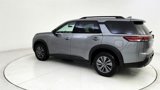 Used 2024 Nissan Pathfinder SV image 2