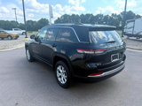 Used 2023 Jeep Grand Cherokee Limited image 5