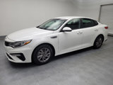 Used 2020 Kia Optima LX image 2