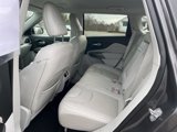 Used 2019 Jeep Cherokee Limited w/ Technology Group image 6