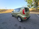 Used 2012 Kia Soul + image 4