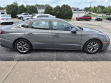 Used 2023 Hyundai Sonata SEL image 2