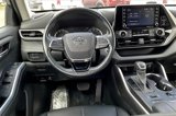 Used 2021 Toyota Highlander XLE image 5