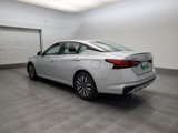 Used 2023 Nissan Altima 2.5 SV image 5