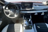 New 2025 Mitsubishi Outlander SE image 5