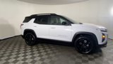 New 2026 Chevrolet Equinox LT w/ Convenience Package II image 4