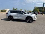 New 2025 Mitsubishi Outlander SE image 4