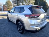 Used 2025 Nissan Rogue SV image 5