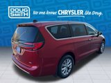 New 2025 Chrysler Pacifica Select image 6