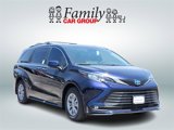 New 2025 Toyota Sienna XLE image 2