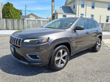 Used 2019 Jeep Cherokee Limited image 3